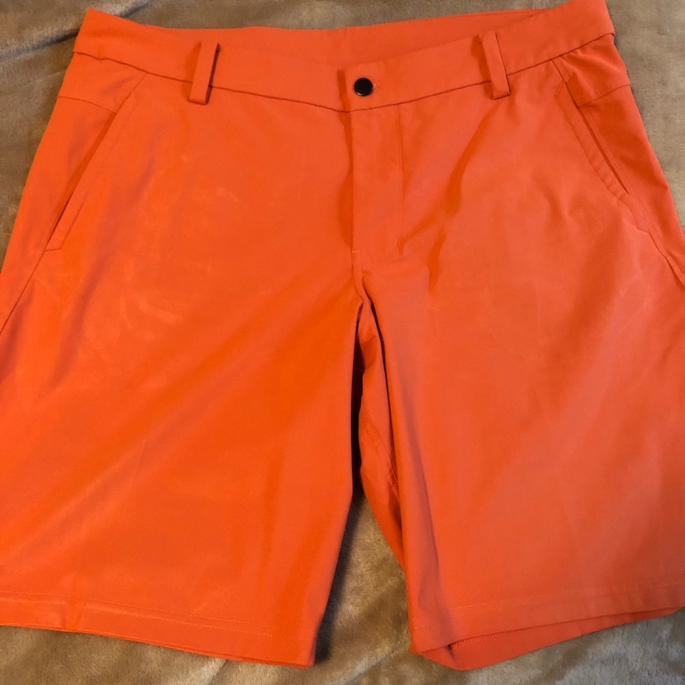 Lulu lemon golf shorts
